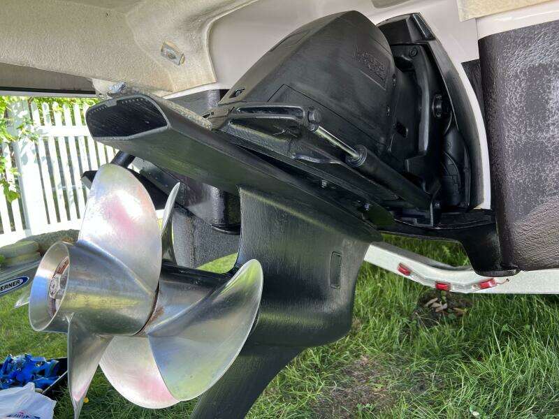 2020 Regal 28 Express