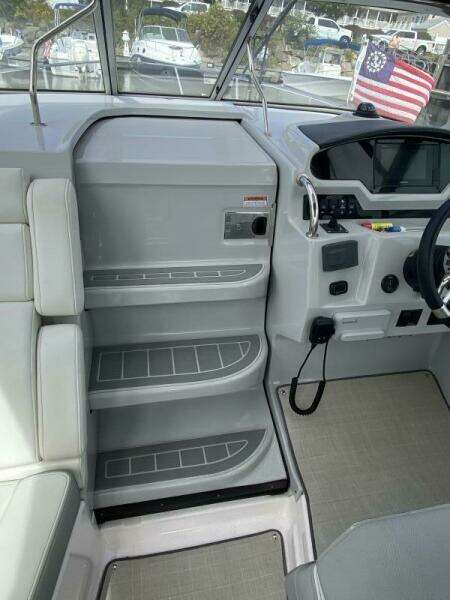 2020 Regal 28 Express