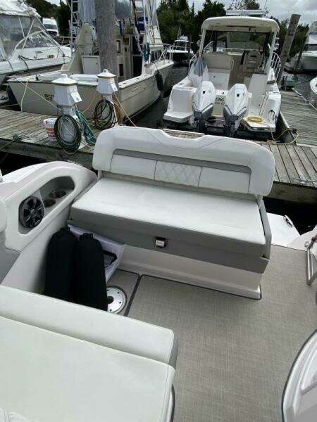 2020 Regal 28 Express