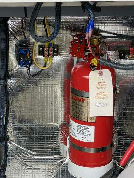 2020 Regal 28 Express