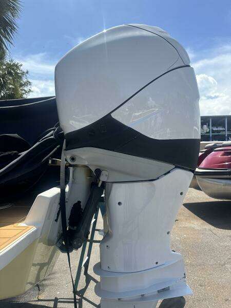 2006 Jupiter 31 CC Forward Seating