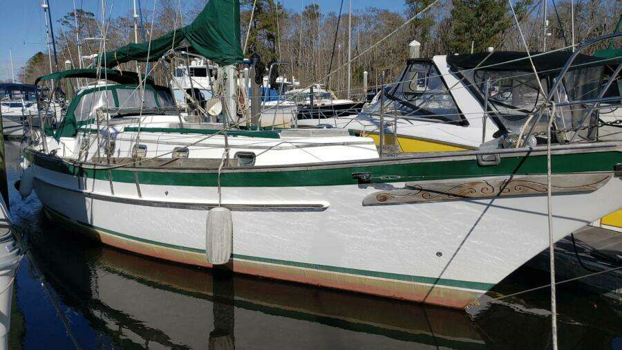 Cabo Rico 38 Starboard