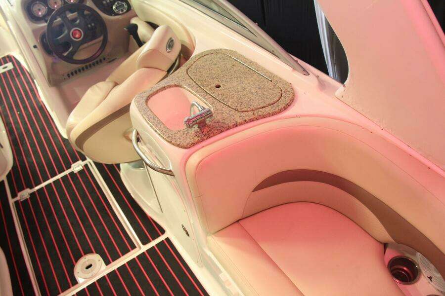 2006 Chaparral 256 SSi