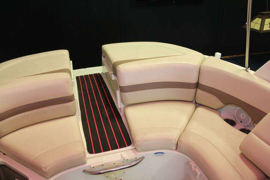 2006 Chaparral 256 SSi