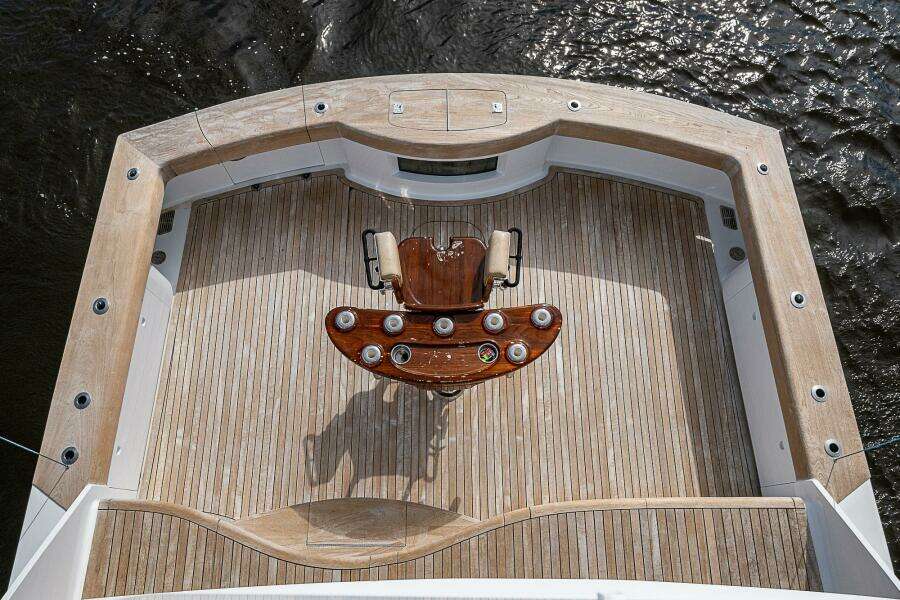 2017 F&S Cusotm Express Sportfish