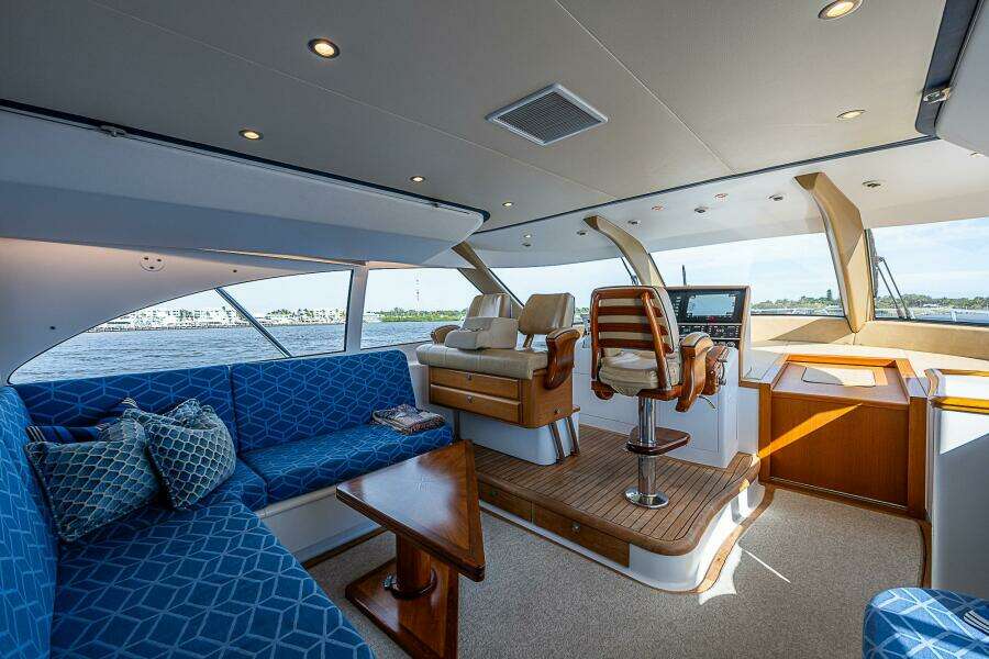 2017 F&S Cusotm Express Sportfish