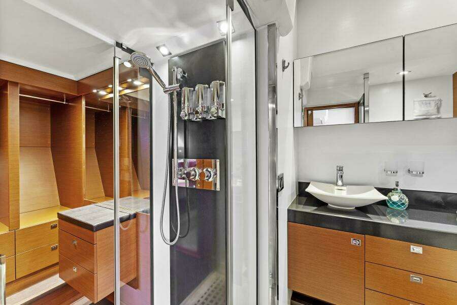 2013 Prestige 550 Flybridge Never Enough