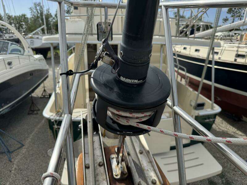 1999 Island Packet 45