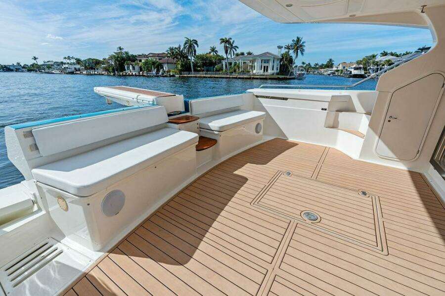 2003 Ferretti Yachts 62