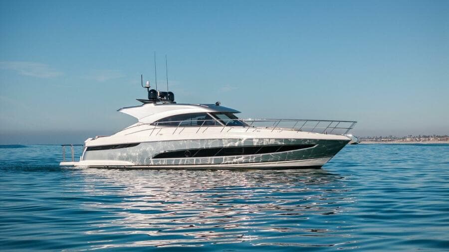 2022 Riviera 4800 Sport Yacht