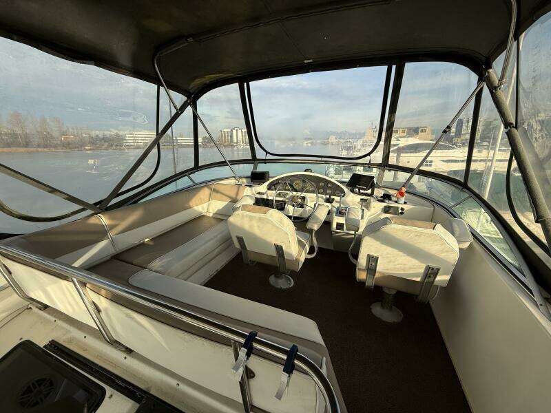 1998 Bayliner 4087