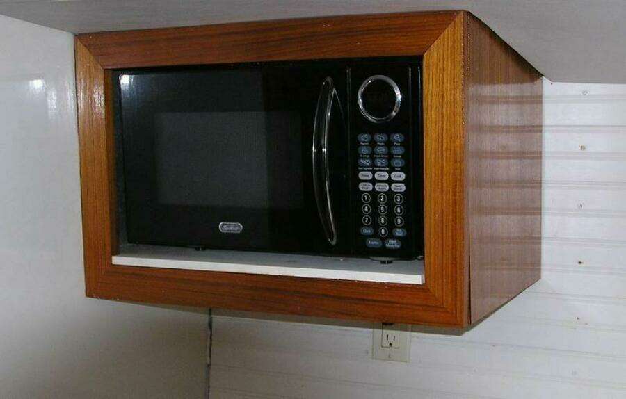 1976 Palmer Johnson 42