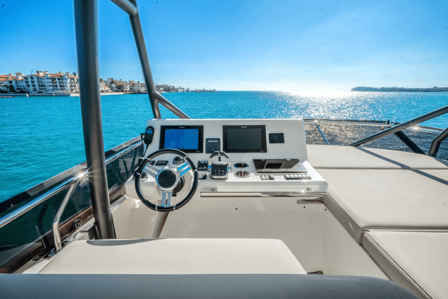 2020 Prestige 520 FLYBRIDGE