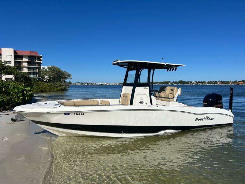 2020 NauticStar 251 Hybrid