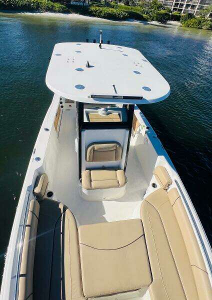 2020 NauticStar 251 Hybrid