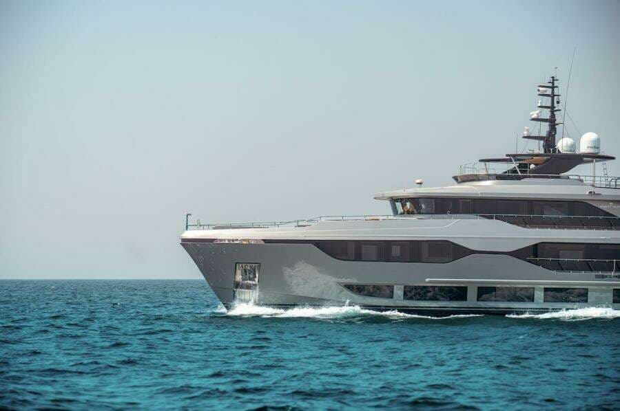 Luxury Majesty 120 yacht cruising on open sea, 2025 model.