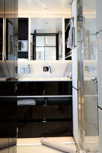 2025 Majesty Yachts 120