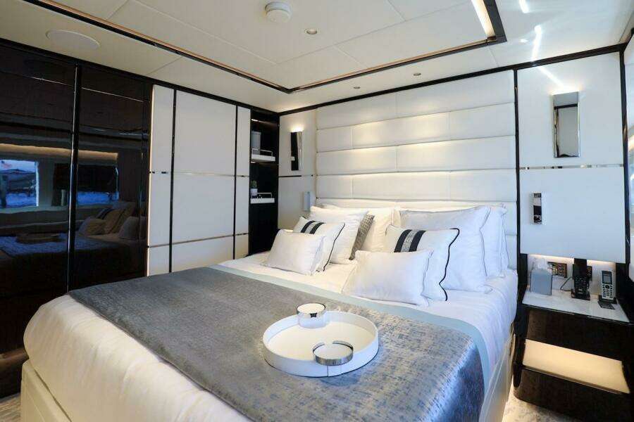 2025 Majesty Yachts 120