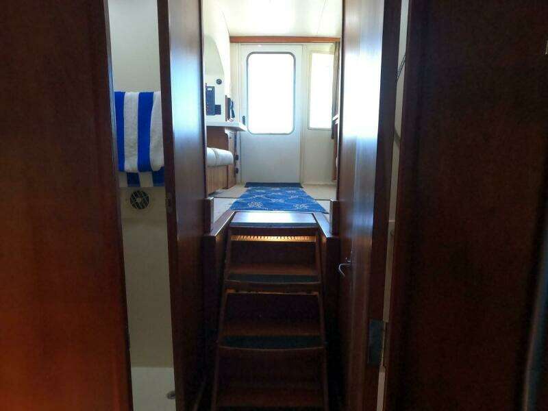 2002 Luhrs 34 Convertible