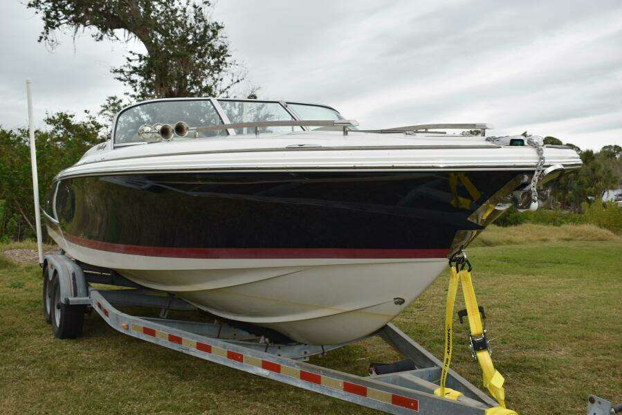 2009 Chris-Craft Corsair 25