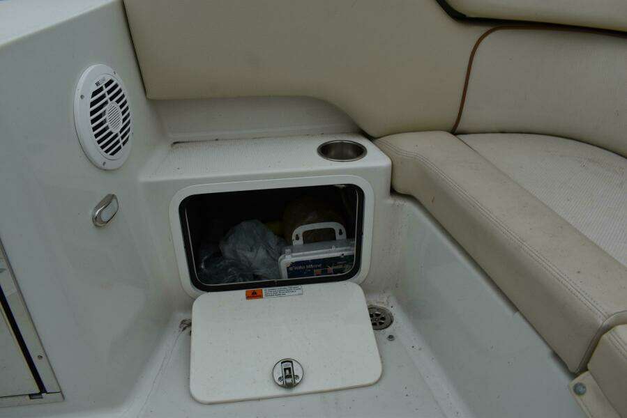 2009 Chris-Craft Corsair 25