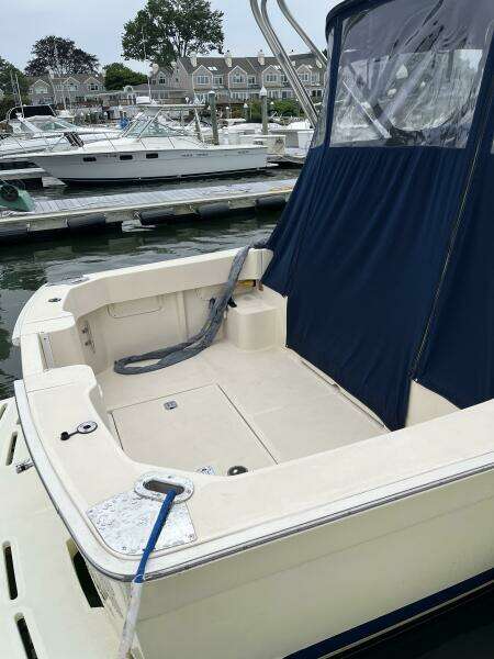2005 Mainship Rum Runner 2