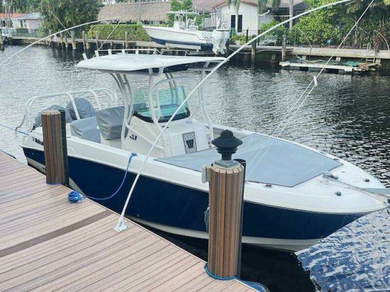 2019 Wellcraft 262 F CC