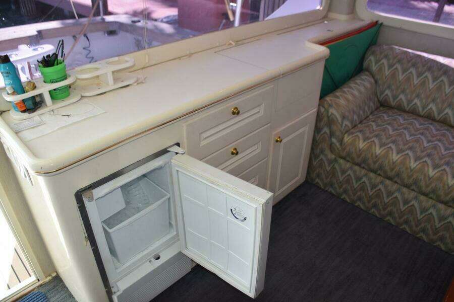 U-Line Icemaker In Aft Cabinet