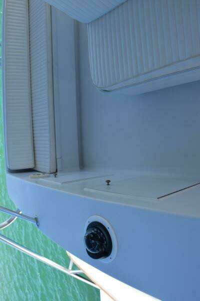 Flybridge Passenger Seating