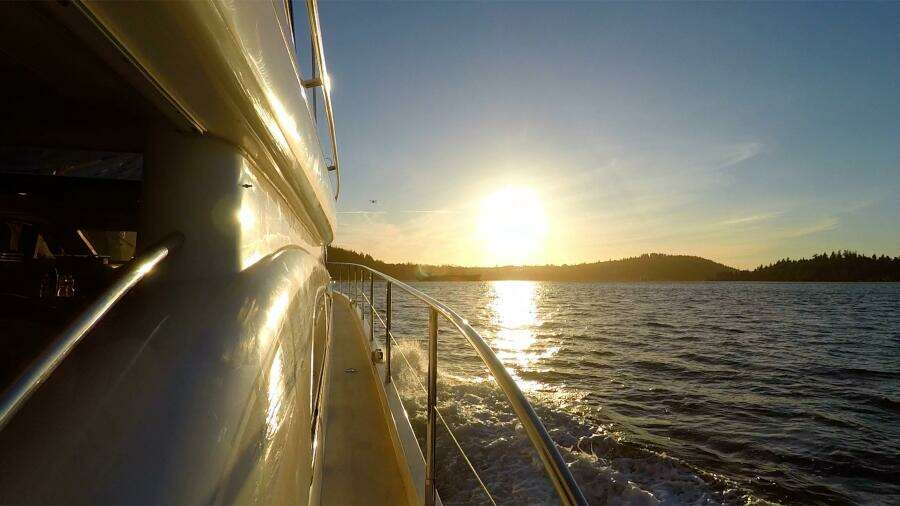 2003 Viking Princess 