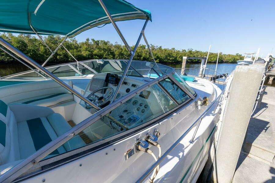 1995 Cruisers ESPRIT 3570