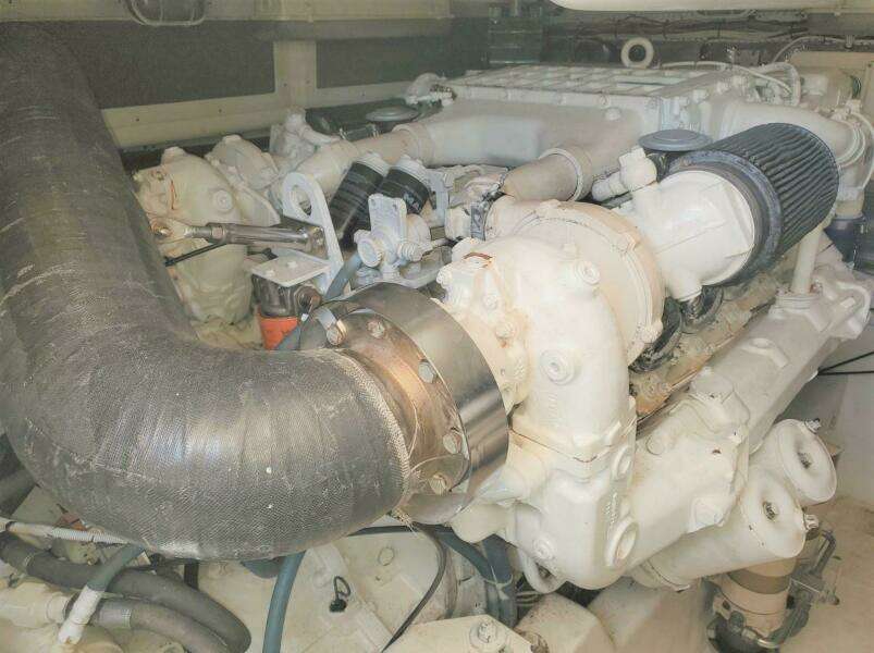 2003 Cabo Flybridge Sportfish