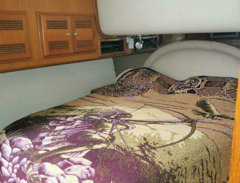 2003 Cabo Flybridge Sportfish