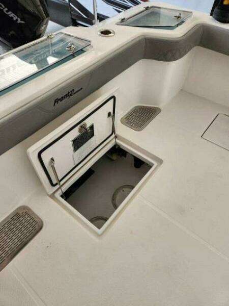 2023 Front Runner 36 CC