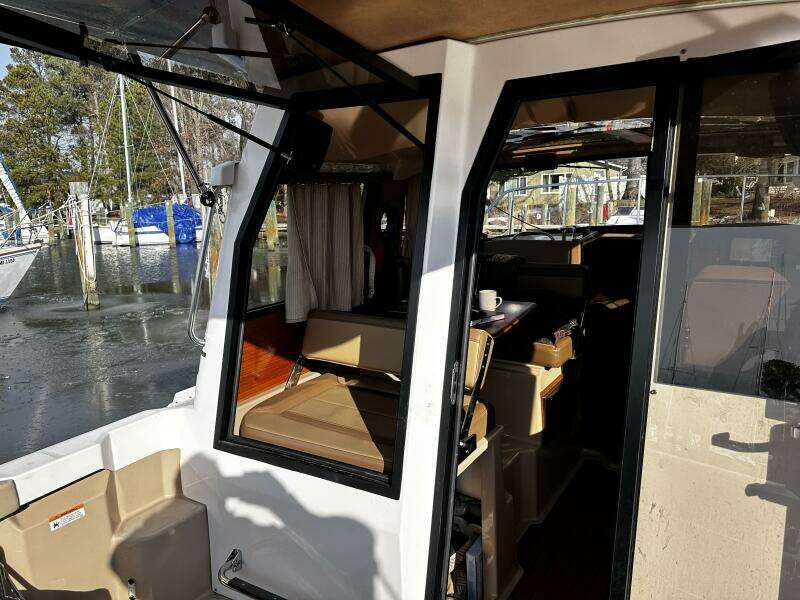 2019 Ranger Tugs R-23