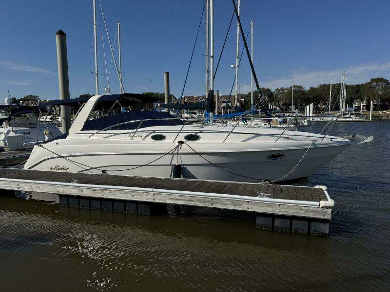 2002 Rinker 342 Fiesta Vee