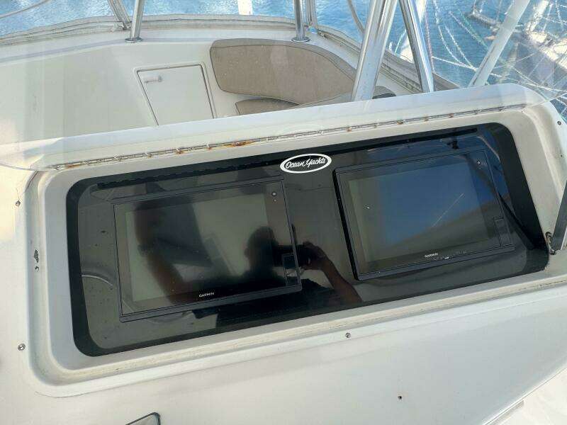 2000 Ocean Yachts 48 Convertible