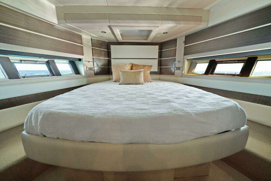 2017 Azimut 60 Flybridge