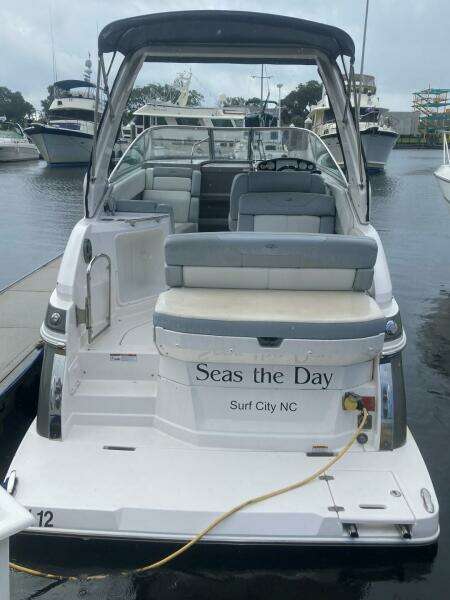 2015 Regal 28 Express