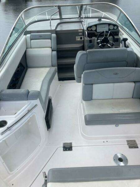 2015 Regal 28 Express