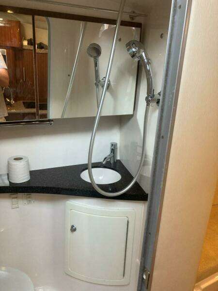 2015 Regal 28 Express