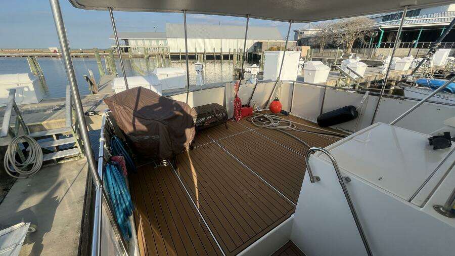 1994 Hatteras Double Cabin