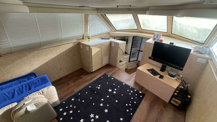 1994 Hatteras Double Cabin