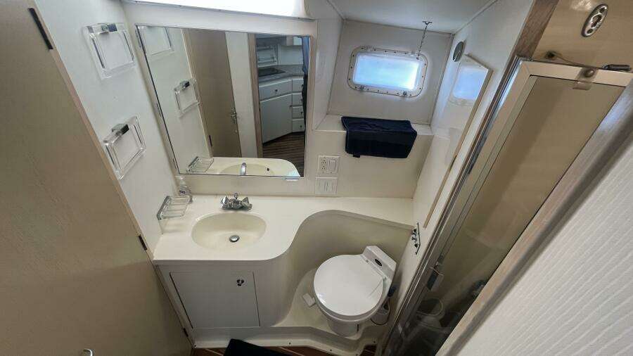 1994 Hatteras Double Cabin