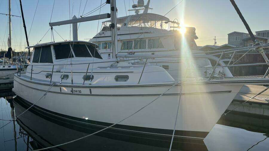 2008 Island Packet SP Cruiser / Motorsailer