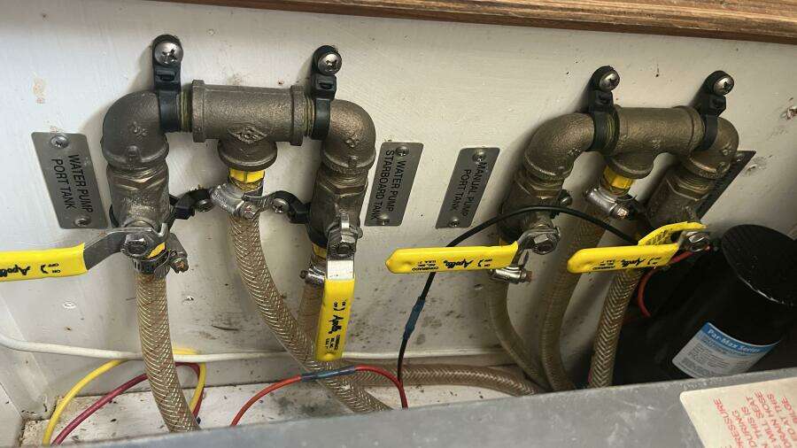 2008 Island Packet SP Cruiser / Motorsailer