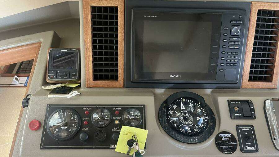 2008 Island Packet SP Cruiser / Motorsailer