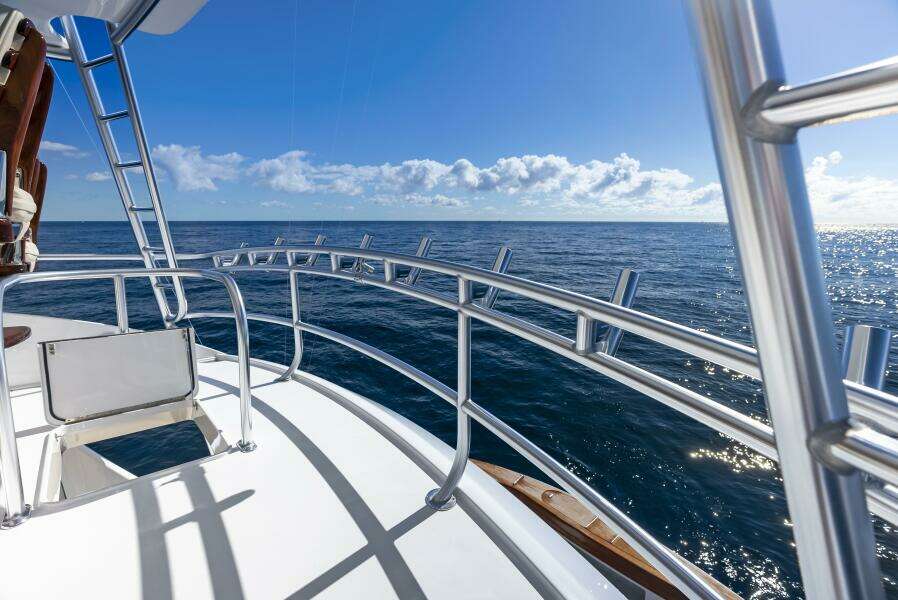 2019 Viking 80 Convertible