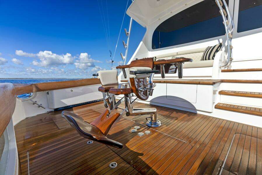 2019 Viking 80 Convertible