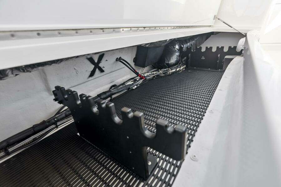 2019 Viking 80 Convertible